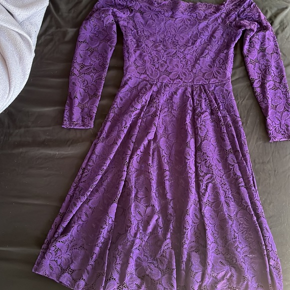 Purple lace off shoulder cocktail dress - Picture 2 of 3